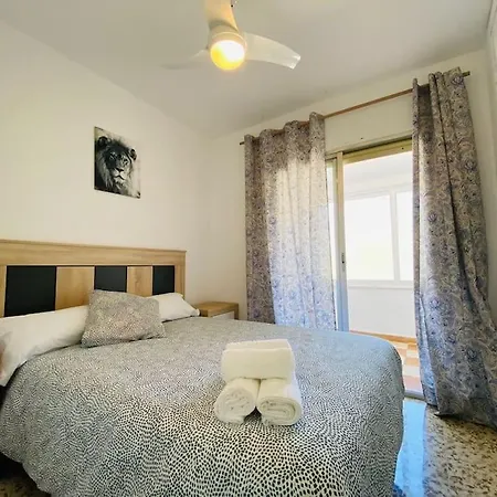 Apartamento Almirante 1º Linea De Playa Con Parking *