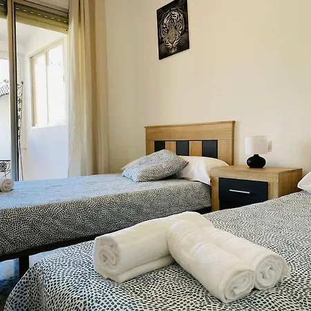 Almirante 1º Linea De Playa Con Parking Apartamento *